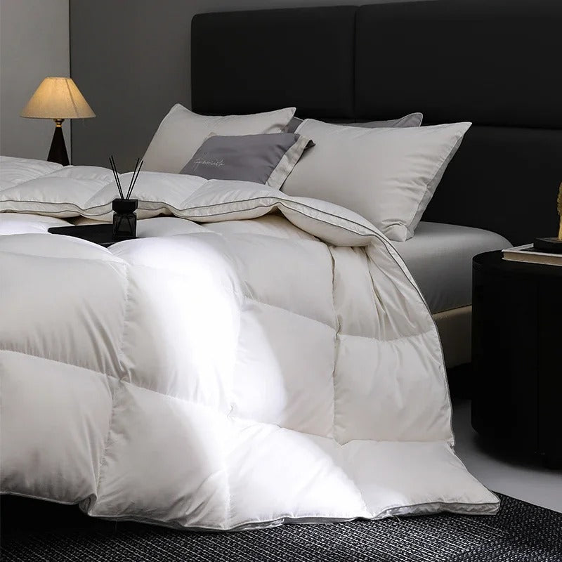 Couette chaude 220x240 | Duvet d’oie & confort aérien