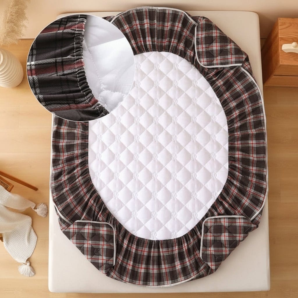 Housse de protection matelas Ă carreaux