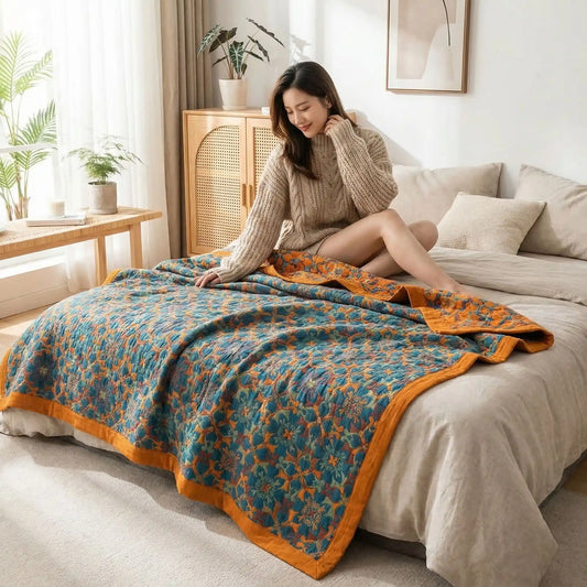 Couverture et plaid floral femme sur un lit