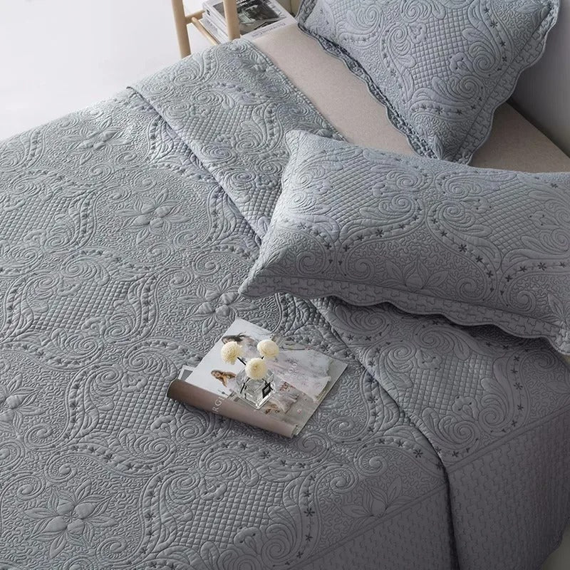 Coiuvre lit matelassé épais bleu