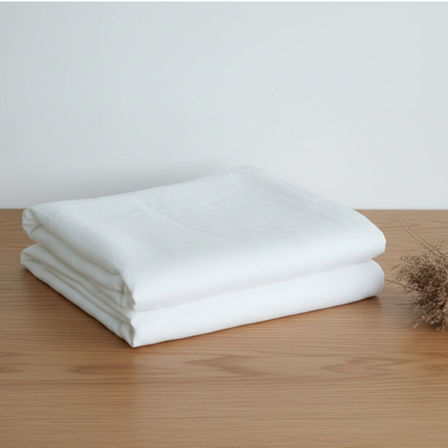 Drap plat lin blanc plié