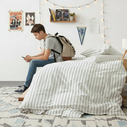 Housse de couette en coton blanc ligné chambre d'adolescent