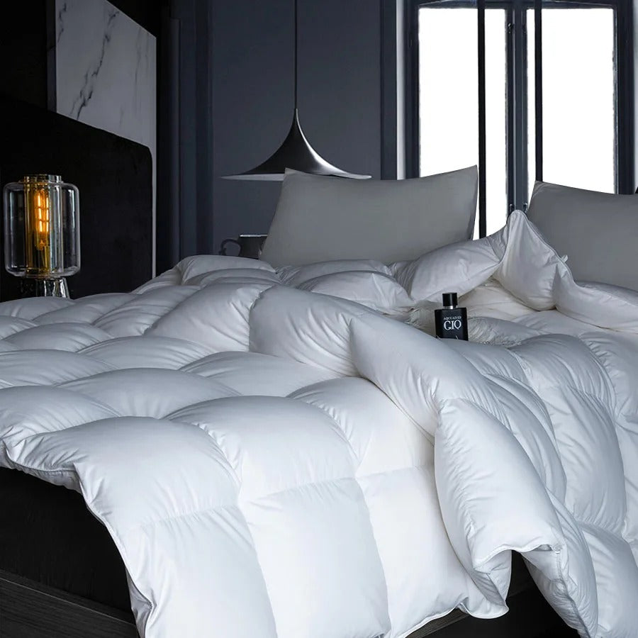 Couette duvet d’oie confortable