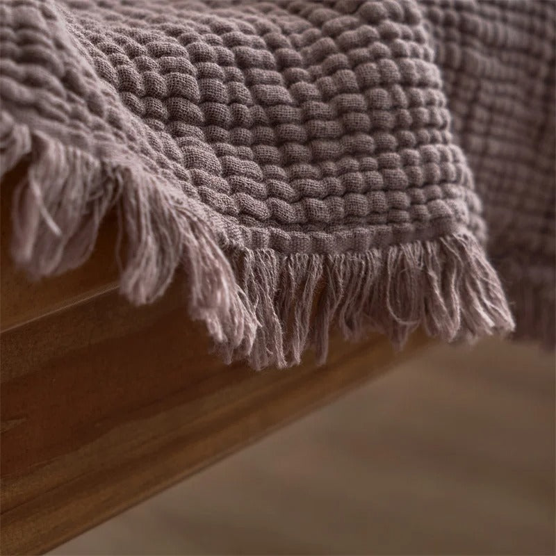 Couverture en coton boho de couleur prune