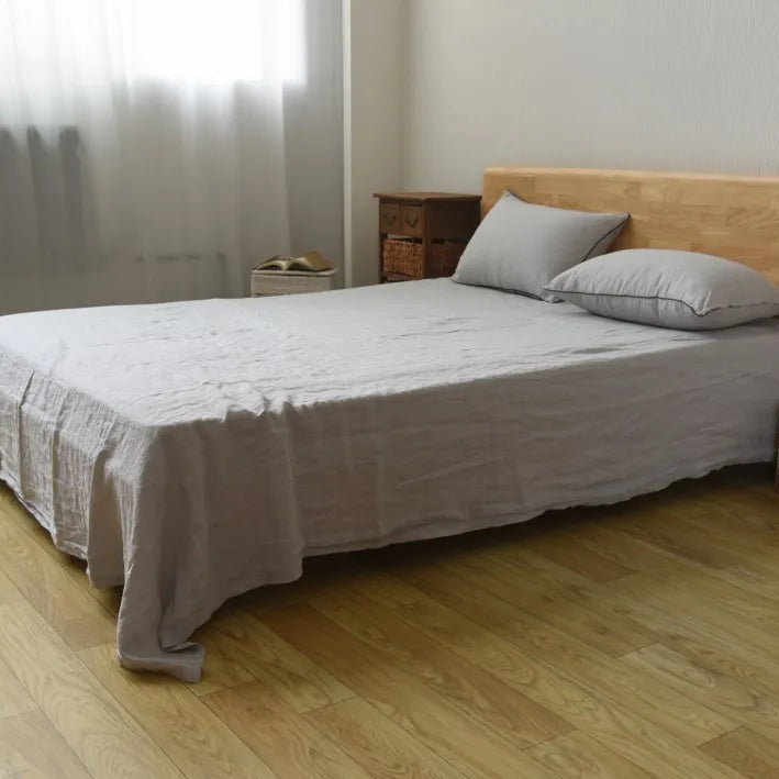Drap plat en lin gris pale confortable