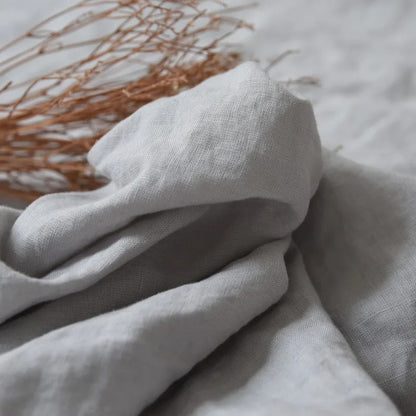 Drap plat en lin gris pale zoom