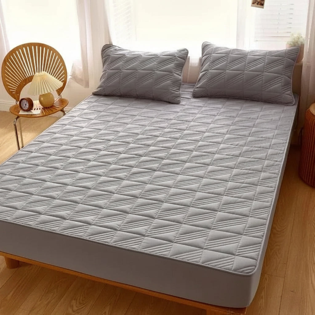 Housse de matelas de couleur grise